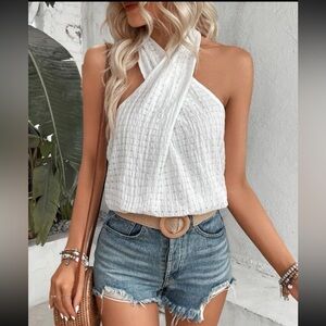 Vacay white cross cross halter top size small